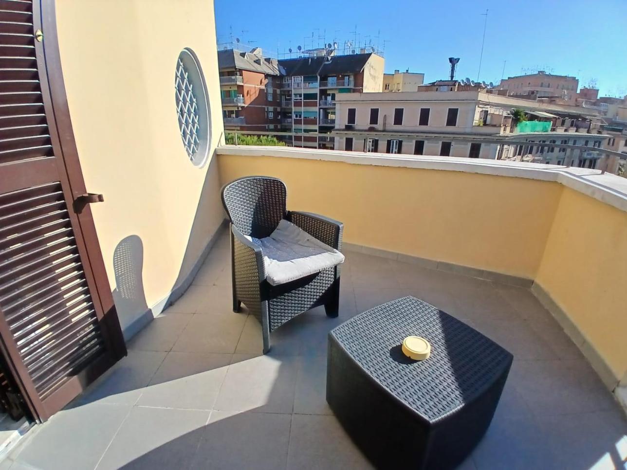 Re Di Roma Rooftop Buitenkant foto